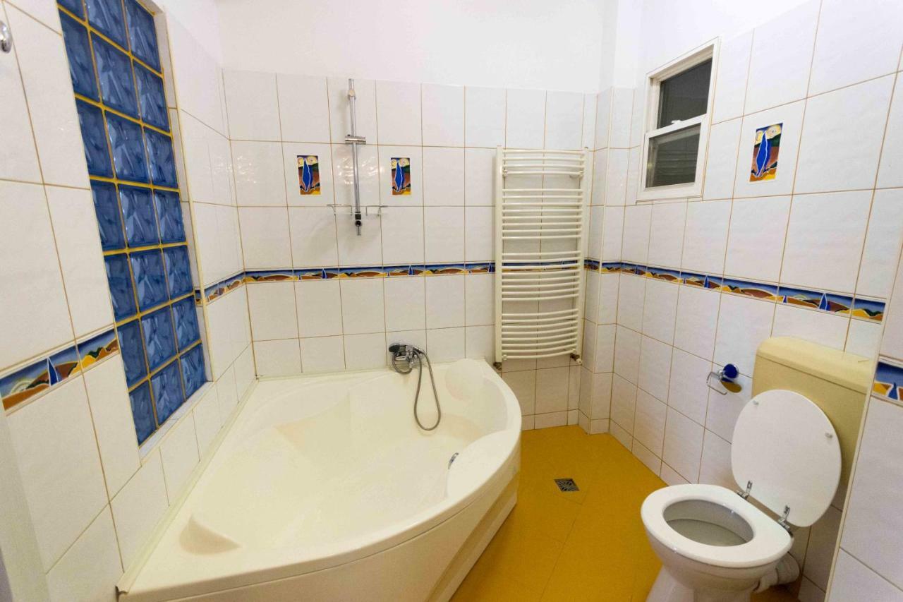 Diana'S Apartment Букурещ Екстериор снимка