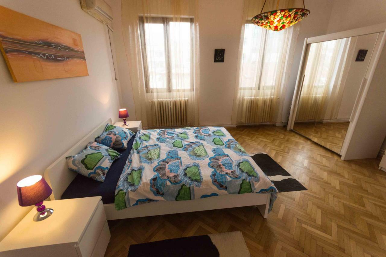 Diana'S Apartment Букурещ Екстериор снимка