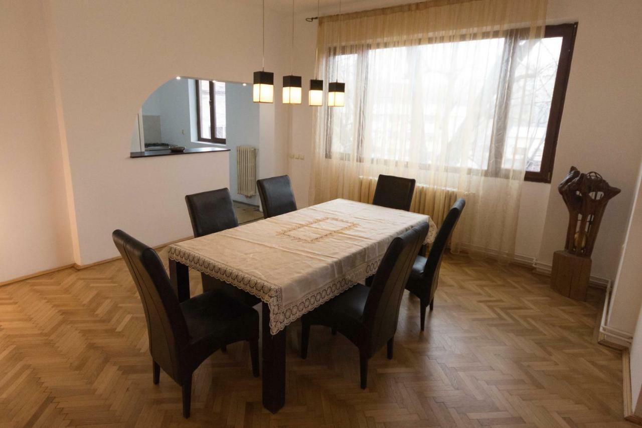 Diana'S Apartment Букурещ Екстериор снимка